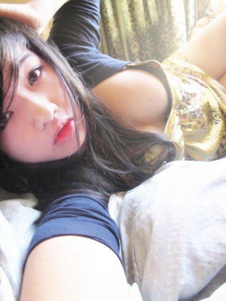 按摩女大学生